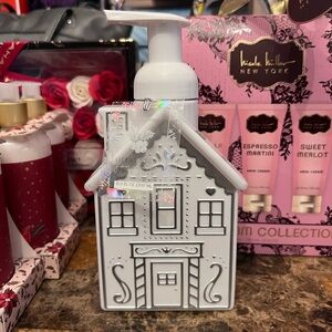 ❌SOLD❌MAISON DE BASE FOAMING HAND SOAP SILENT NIGHT 16.9 oz (500 ml)